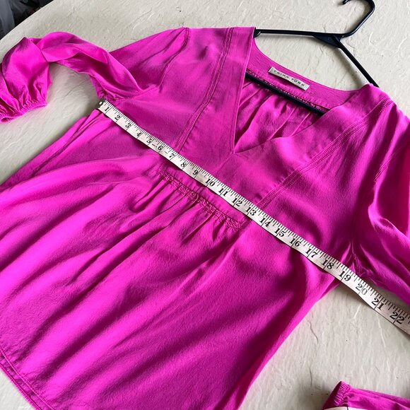Trina Turk 100% Silk Pink Balloon Sleeve Tunic Top Size L - Picture 7 of 7